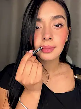 Snapshot of MiaSofia__ chatting on 01-14-26, 02:28 MiaSofia online show from 01-14-26, 02:28