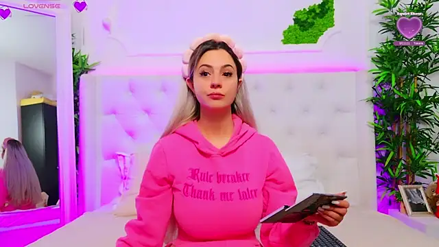 AriannaSins online show from 01-09-26, 01:14