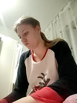 Snapshot of SandyCassie chatting on 05-02-26, 11:21 SandyCassie online show from 05-02-26, 11:21