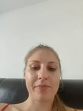 Snapshot of SandyCassie chatting on 06-24-26, 07:07 SandyCassie online show from 06-24-26, 07:07