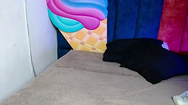 antonella rosecs online show from 03-03-26, 04:18