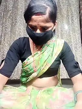 Snapshot of Rajni_chauhan chatting on 02-24-26, 04:27 Rajni chauhan online show from 02-24-26, 04:27