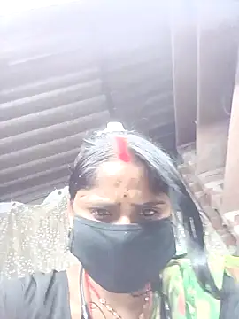 Snapshot of Rajni_chauhan chatting on 02-28-26, 05:36 Rajni chauhan online show from 02-28-26, 05:36