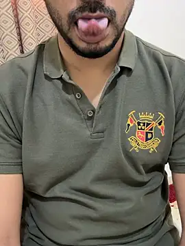 Handsome8677 online show from 07-12-26, 02:52