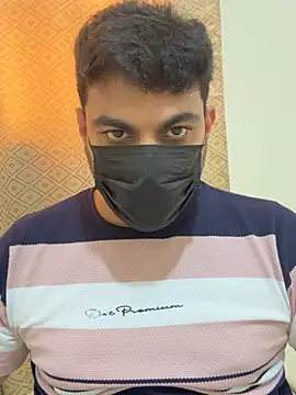 Handsome8677 online show from 07-18-26, 11:58