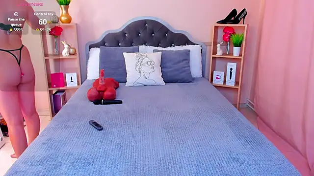 ChloeBrut online show from 11-24-25, 01:16