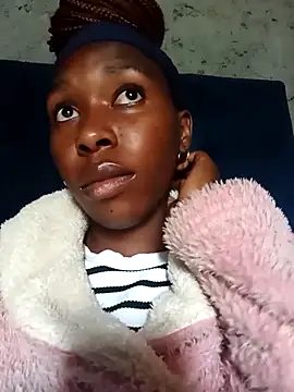 sexysmalldaily04 online show from 11-04-25, 08:02