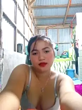 Snapshot of XxxHotCouples4u chatting on 11-13-25, 07:51 XxxHotCouples4u online show from 11-13-25, 07:51