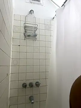 Snapshot of calabaza6799 chatting on 12-01-25, 12:26 calabaza6799 online show from 12-01-25, 12:26