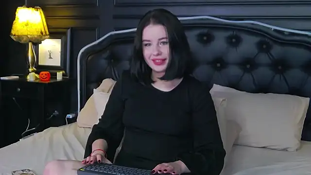 AliceLune online show from 11-01-25, 02:08