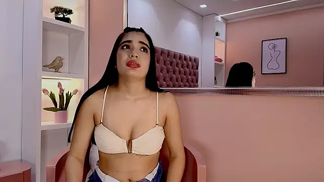 eva rosier5 online show from 10-17-25, 02:41