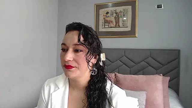 Elizabeth bennett 6 online show from 02-12-26, 05:41