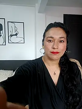 Elizabeth bennett 6 online show from 03-25-26, 05:52