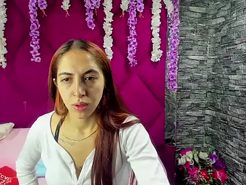 Snapshot of MariamGray1 chatting on 11-07-25, 04:51 MariamGray1 online show from 11-07-25, 04:51