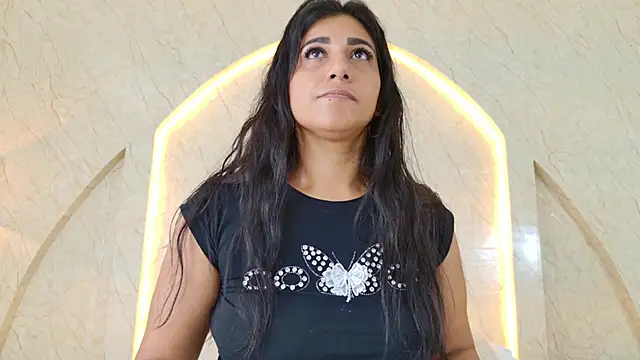 Antonella Russo1 online show from 04-20-26, 01:14