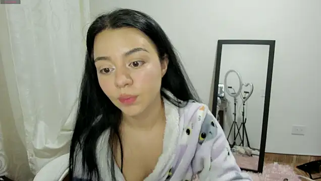 Snapshot of Midori_rosse chatting on 05-15-26, 11:01 Midori rosse online show from 05-15-26, 11:01