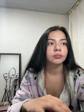 Snapshot of Midori_rosse chatting on 05-16-26, 12:18 Midori rosse online show from 05-16-26, 12:18