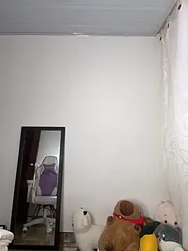 Snapshot of Midori_rosse chatting on 05-27-26, 09:34 Midori rosse online show from 05-27-26, 09:34