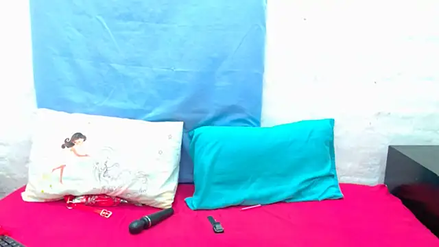 DaisyGirlxx online show from 03-23-26, 08:51