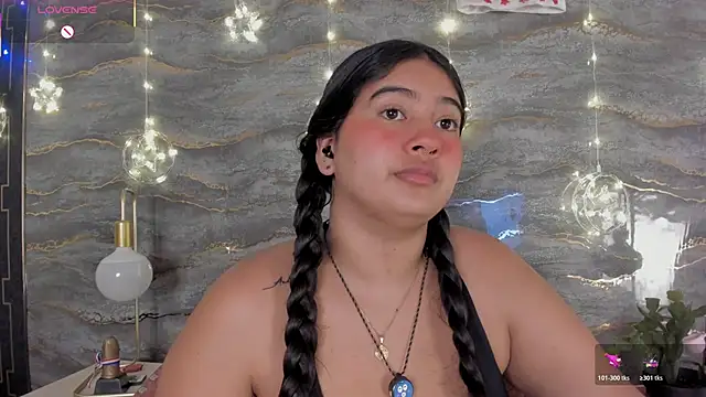 lilithst  online show from 12-20-25, 08:49