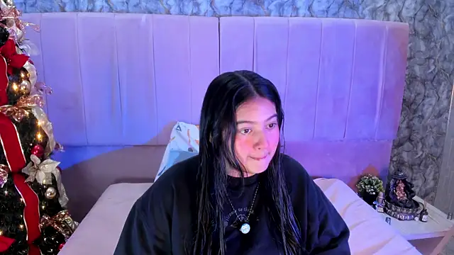 lilithst  online show from 12-21-25, 08:49