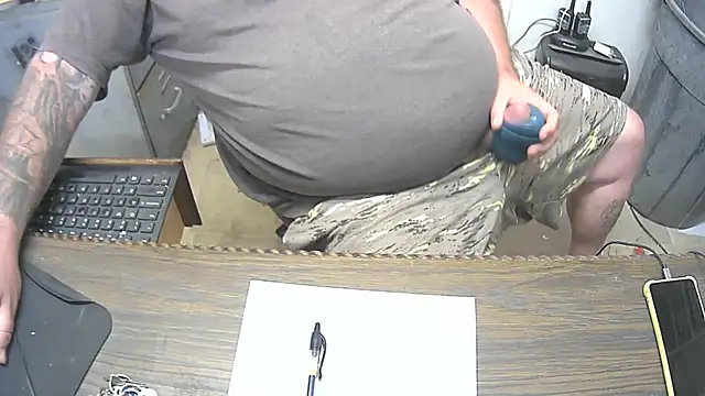 awynn1980 online show from 11-21-25, 05:11