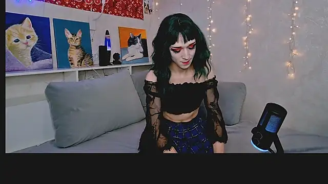 whoalexxa online show from 11-19-25, 12:05