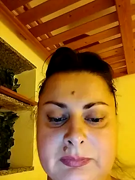 Geeni online show from 10-18-25, 01:34