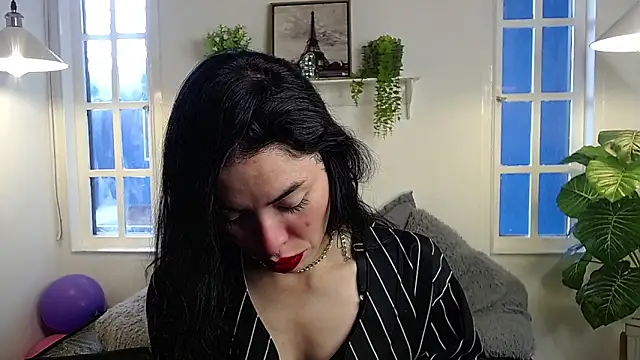 liafaith online show from 11-17-25, 02:01