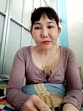 Ana-love2025 online show from 10-23-25, 03:17