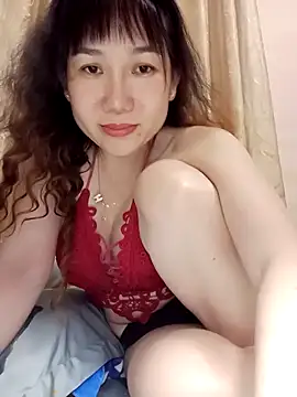 Ana-love2025 online show from 10-24-25, 03:30