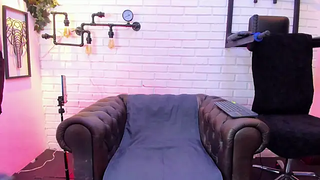 GabrielDraiven online show from 11-26-25, 07:59