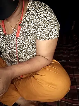 Snapshot of Priyanka-Khan chatting on 05-27-26, 07:11 Priyanka-Khan online show from 05-27-26, 07:11