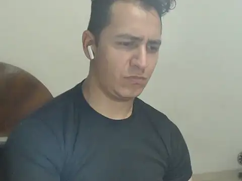 DarkTheKing online show from 10-27-25, 05:11