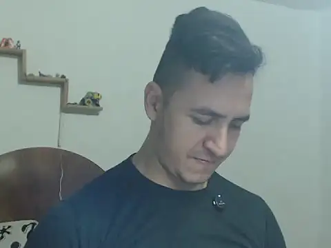 DarkTheKing online show from 11-07-25, 01:44