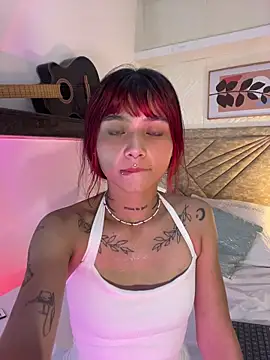 Emma duff online show from 03-18-26, 07:39