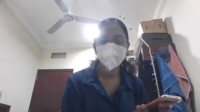 shainiasha1 online show from 06-04-26, 04:57