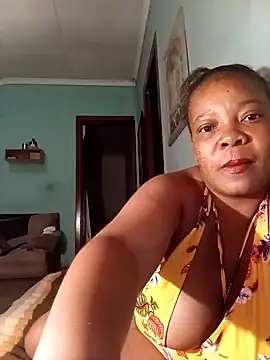 boobsqueenxo online show from 02-05-26, 06:01