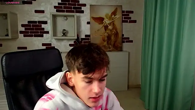 BradyFlint online show from 02-12-26, 05:13