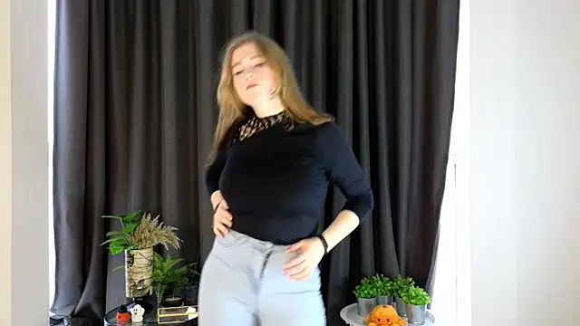 NightSaffron online show from 12-01-25, 07:46