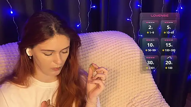 Snapshot of Veksal1a chatting on 04-30-26, 08:57 Veksal1a online show from 04-30-26, 08:57