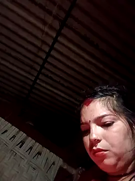 Snapshot of M-MAYA chatting on 12-01-25, 09:20 M-MAYA online show from 12-01-25, 09:20