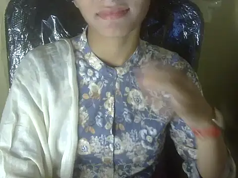 Shezi N online show from 11-05-25, 01:33