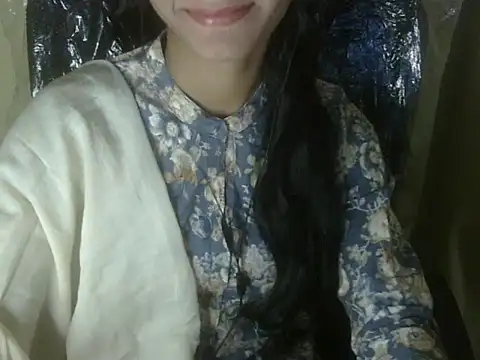 Shezi N online show from 11-22-25, 02:38