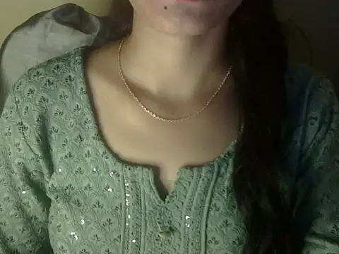 Shezi N online show from 04-15-26, 01:40