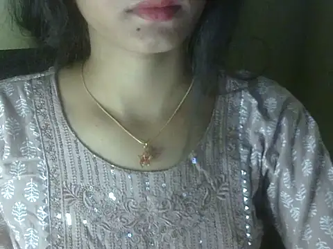 Snapshot of Shezi_N chatting on 05-10-26, 01:16 Shezi N online show from 05-10-26, 01:16