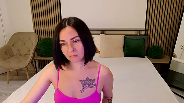 Snapshot of DitaNoir chatting on 07-17-26, 06:09 DitaNoir online show from 07-17-26, 06:09