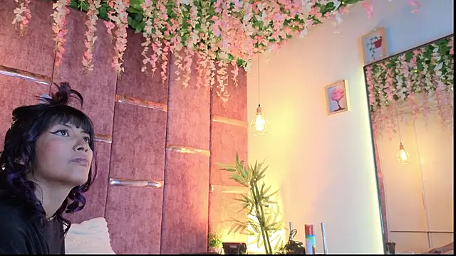 Rynka  online show from 03-06-26, 04:09