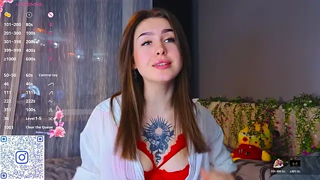 Snapshot of TinyMollys chatting on 12-18-25, 03:51 TinyMollys online show from 12-18-25, 03:51