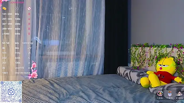 Snapshot of TinyMollys chatting on 01-10-26, 04:20 TinyMollys online show from 01-10-26, 04:20